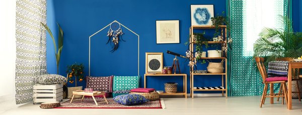 How to Choose the Right Eco-Friendly Eyewear for a Fashion-Conscious Professional?